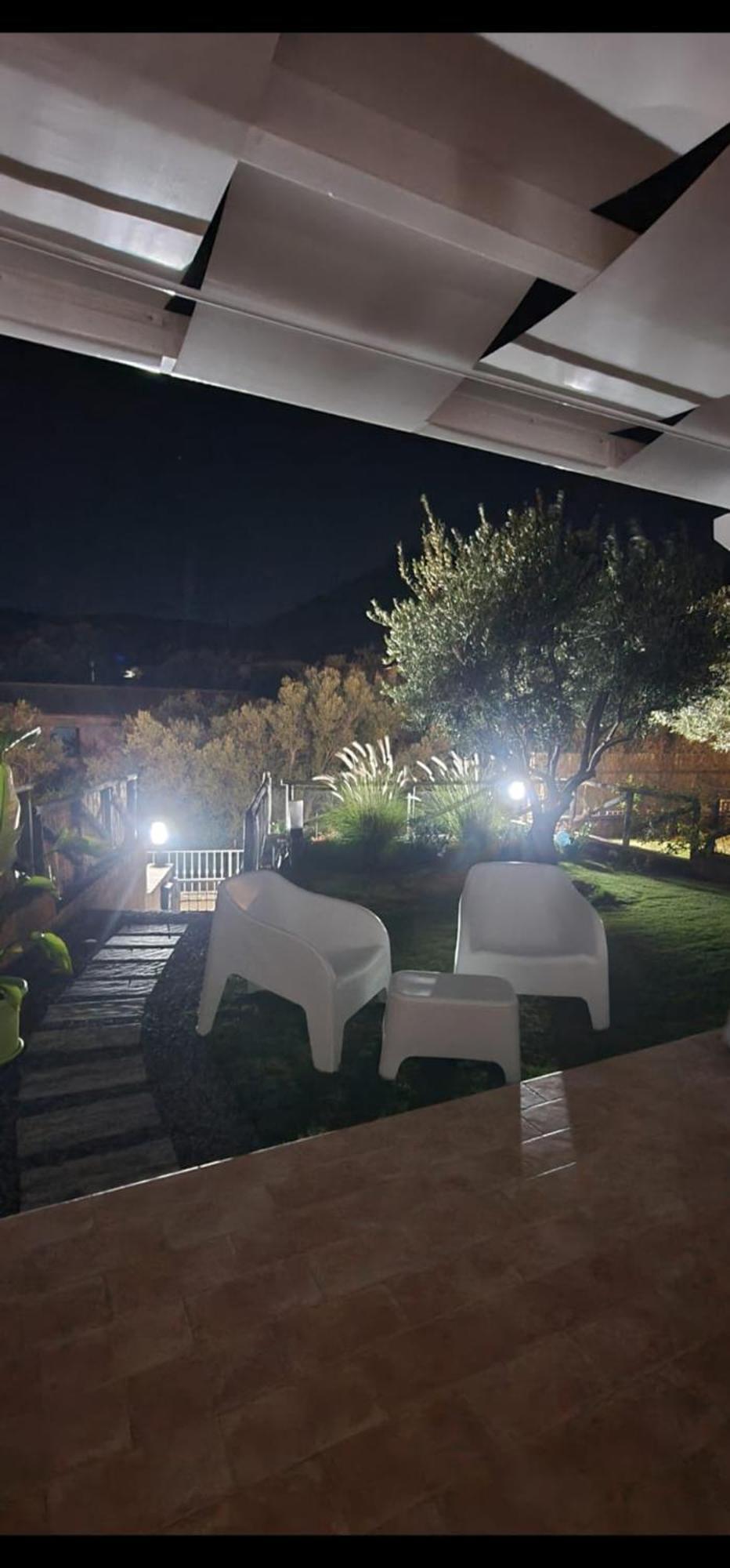 Chia Sweet Home Exterior photo